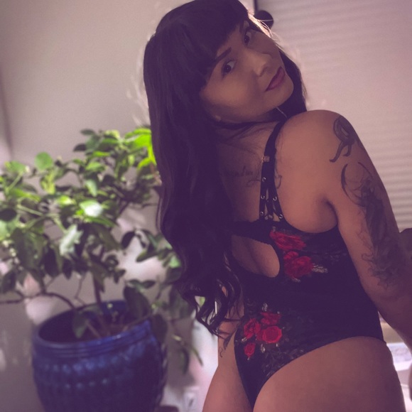 Meet your Posher, Ashley - Picture 8 of 9